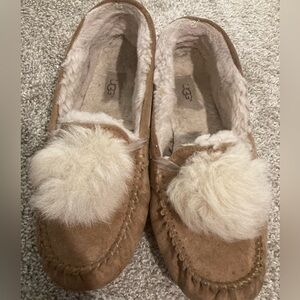 UGG Slippers size 9